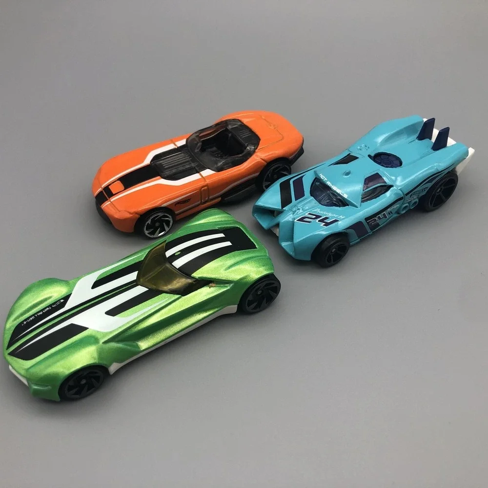 Hot Wheels Lot of 3 BDD4 Orange, Prototype H-24 & Twin Mill Gen-E Diecast 1/64